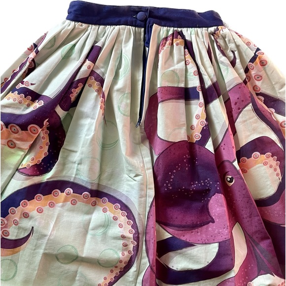 Unique Vintage 1950s Style High Waist Purple Octopus Skirt - Picture 2 of 4